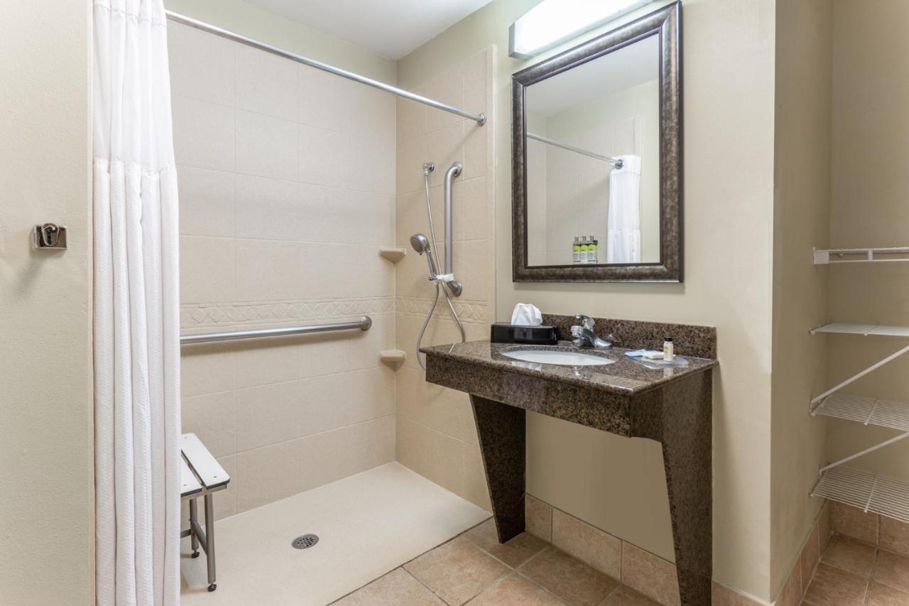 Candlewood I-81 Hershey Area By Ihg